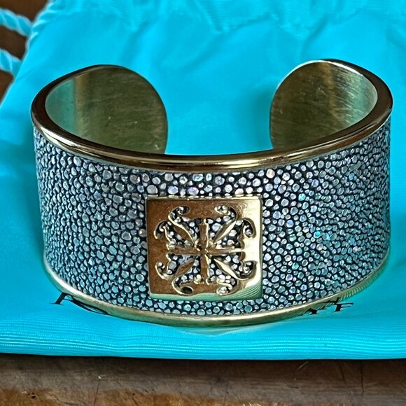 Rustic Cuff Metalicized Stingray Leather Cuff Bracelet in Gift Bag - Picture 1 of 4